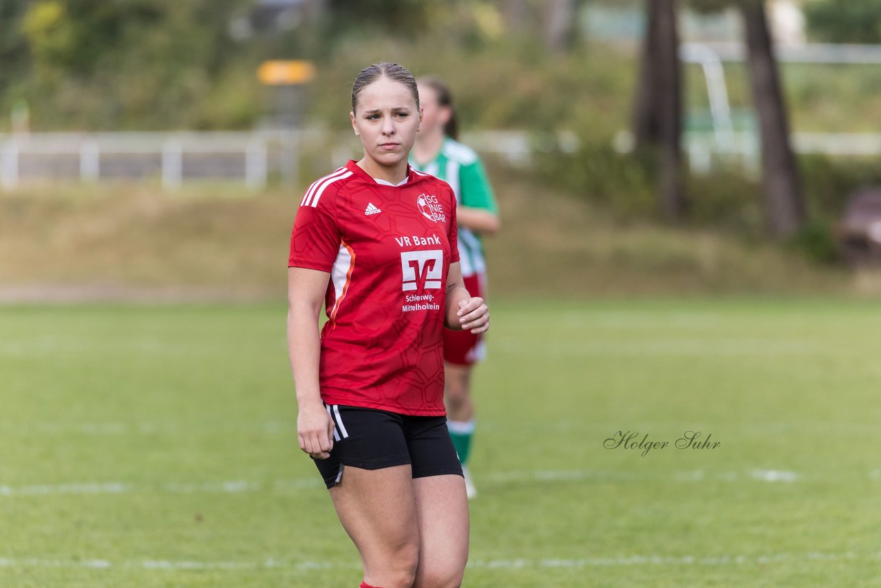 Bild 192 - F SV Boostedt - SG NieBar : Ergebnis: 1:1